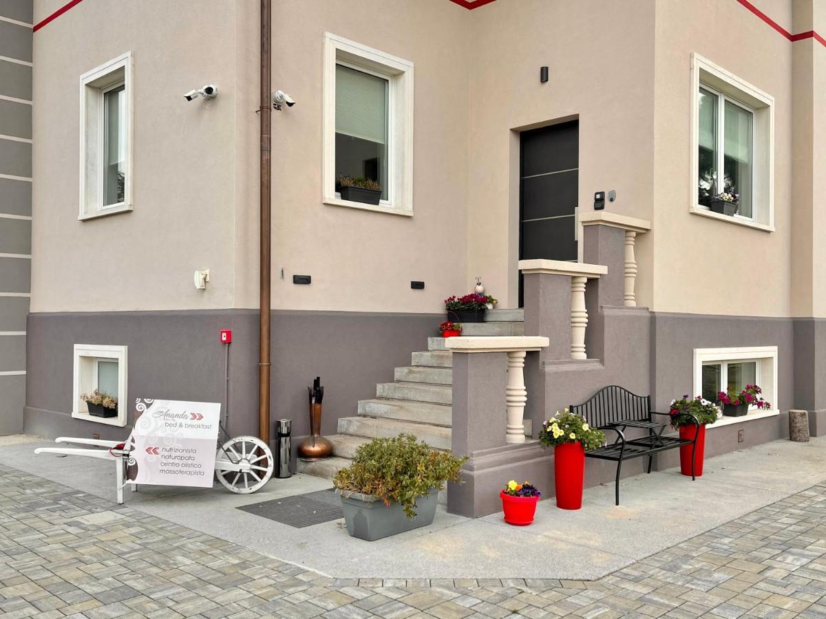 Casa Ananda Bed & Breakfast Ferno Eksteriør bilde