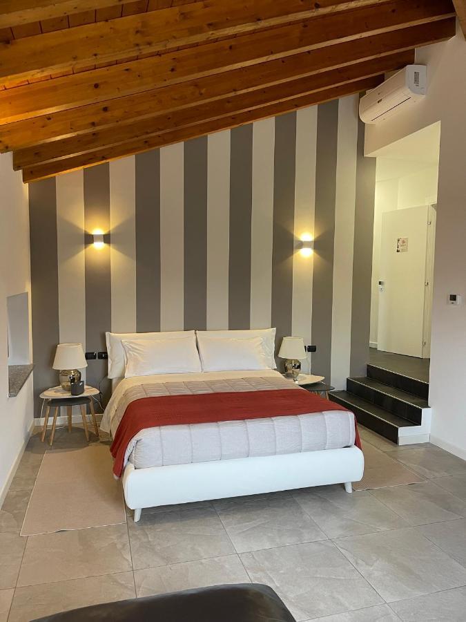 Casa Ananda Bed & Breakfast Ferno Eksteriør bilde