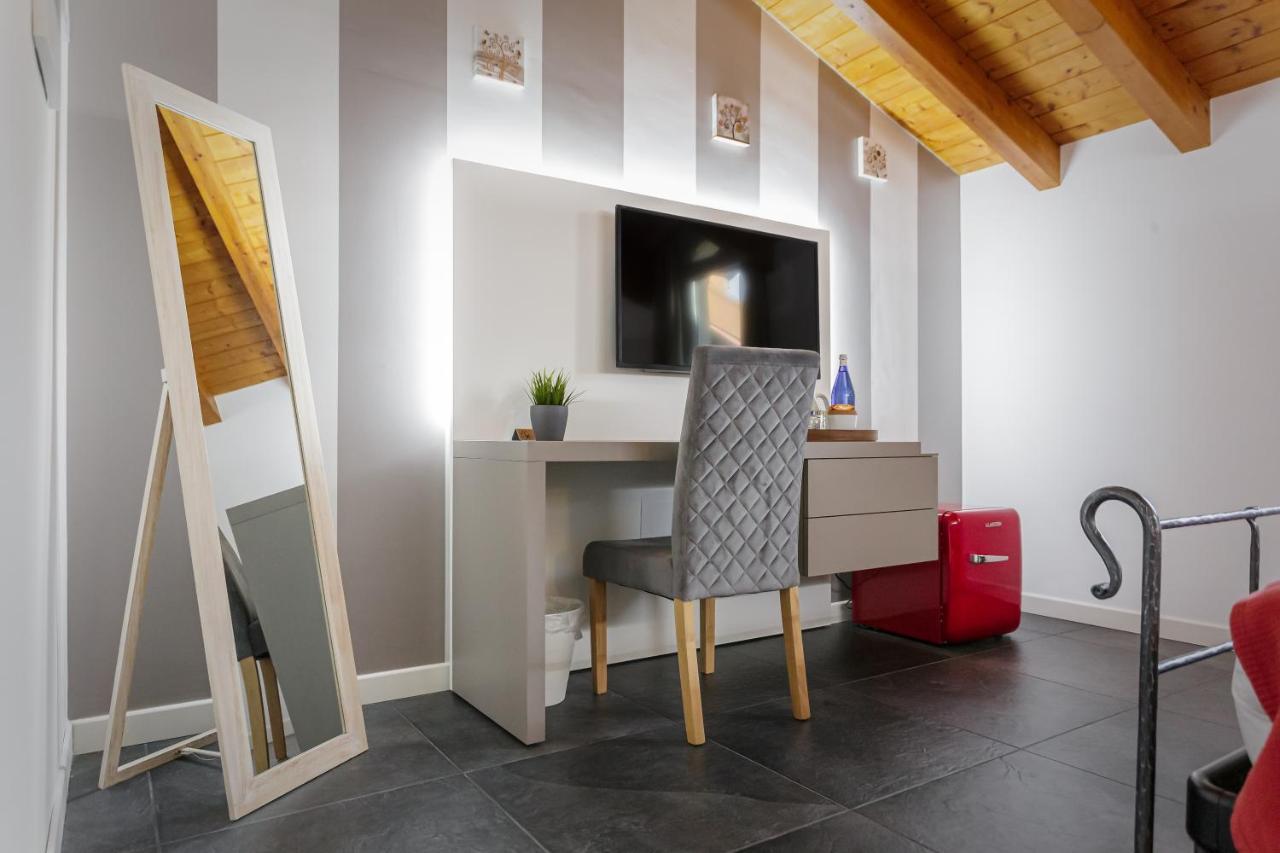 Casa Ananda Bed & Breakfast Ferno Eksteriør bilde