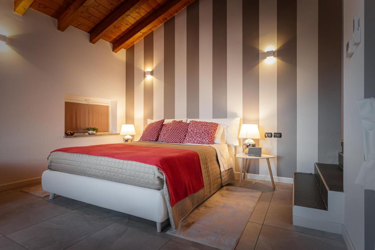 Casa Ananda Bed & Breakfast Ferno Eksteriør bilde