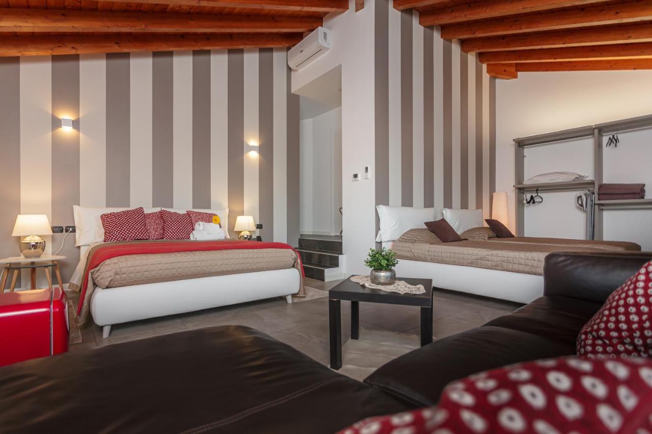 Casa Ananda Bed & Breakfast Ferno Eksteriør bilde