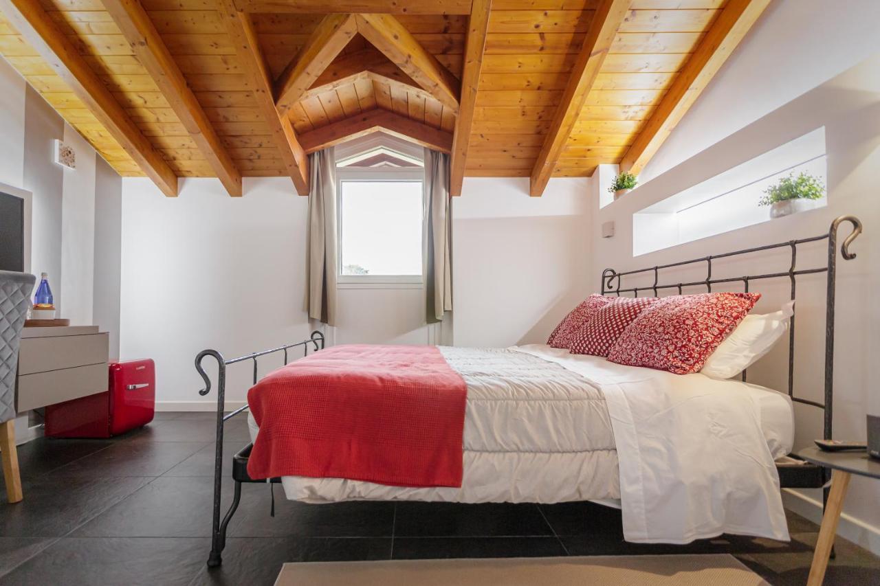 Casa Ananda Bed & Breakfast Ferno Eksteriør bilde