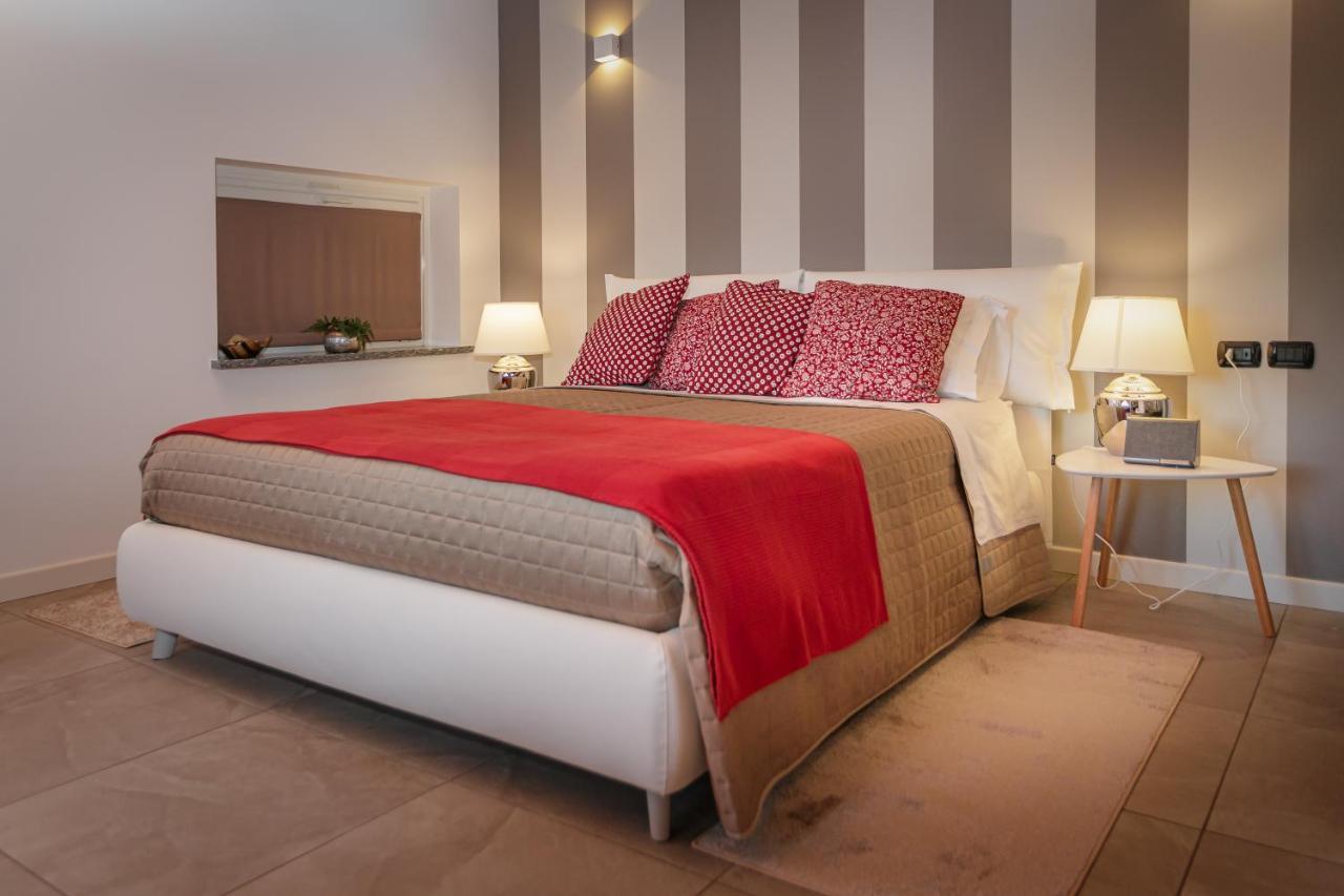 Casa Ananda Bed & Breakfast Ferno Eksteriør bilde